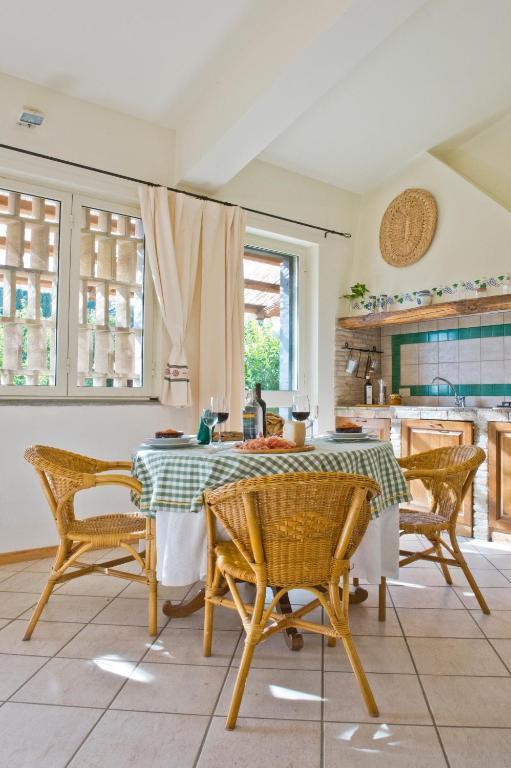 Agriturismo Valle Siriaca Castelnuovo Di Porto Екстериор снимка